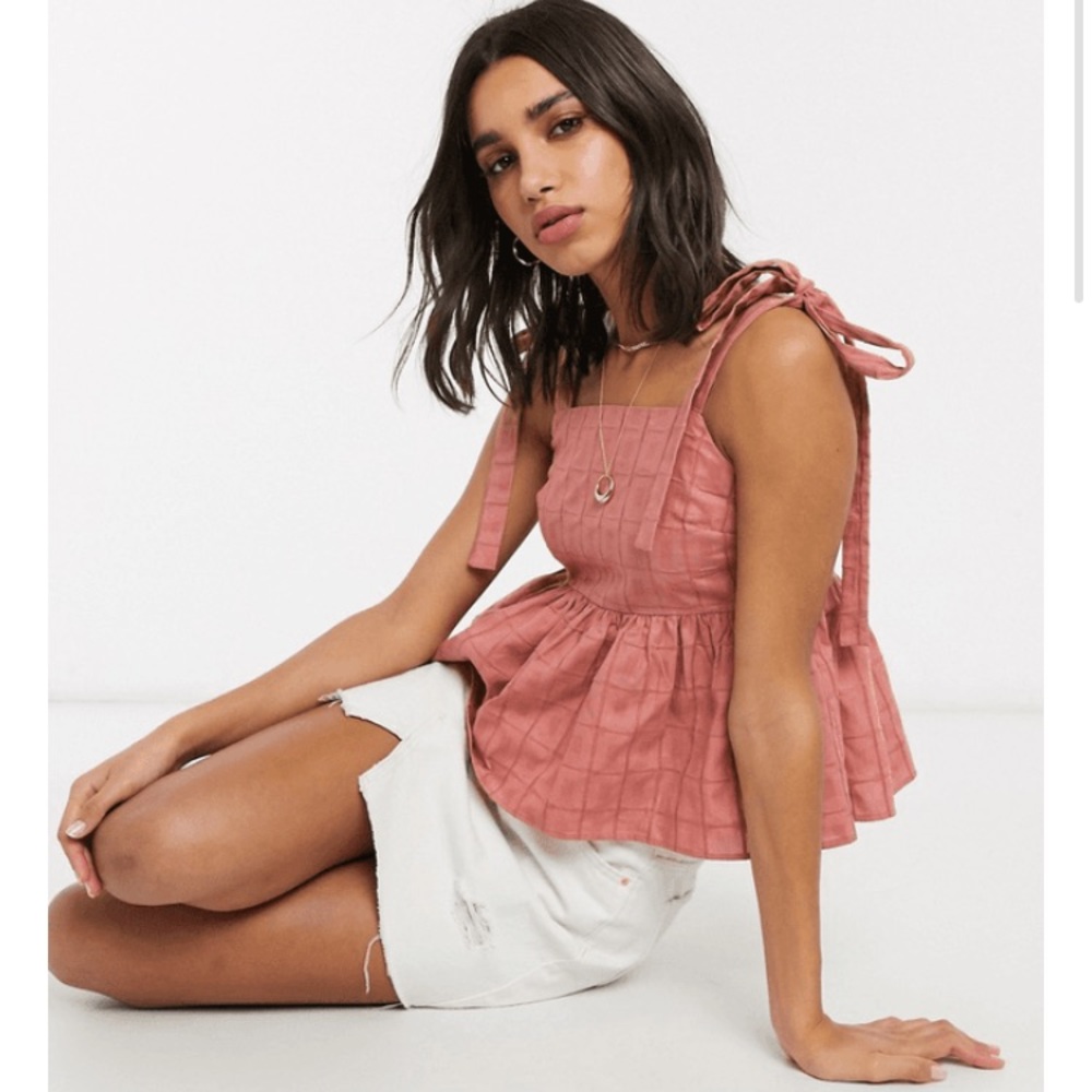 ❤️ ASOS Square Neck Peplum Top - Picture 2 of 6